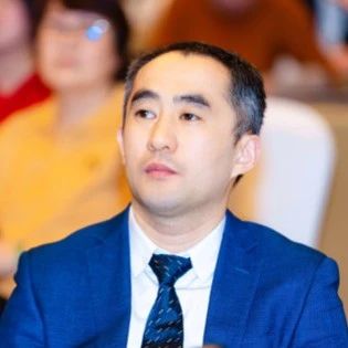 “输出倒逼输入”，促使我的律师事业快速上升